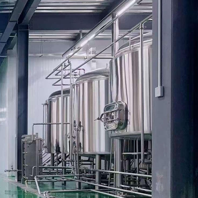 源汇精酿啤酒设备